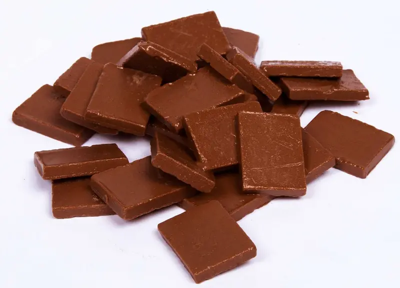 Cargill Harley Milk Chocolate Chunk Bulk Pack – 45 Lb 1
