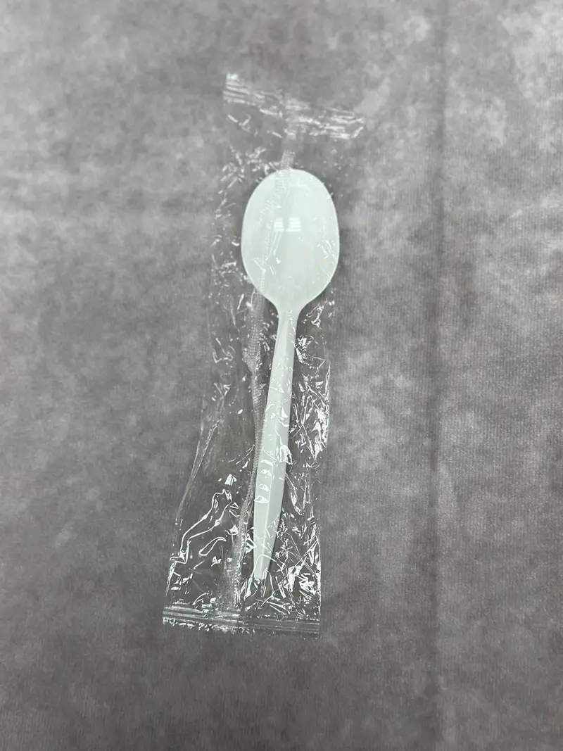 Individually Wrapped Medium White Soup Spoons – Single-Use Flatware 1