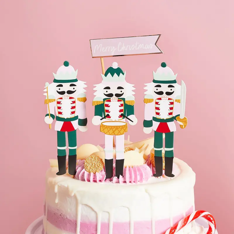 Nutcracker-Themed Christmas Cake Topper – Classic Holiday Dessert Decoration, Pack Of 4 1